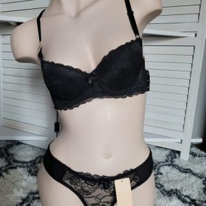 soutien-gorge dos nageur noir.