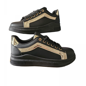 Baskets simili noires contrefort or.