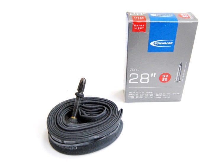 Chambre Schwalbe 700X18-23 C Light PRESTA – SV20 – Valve Noire