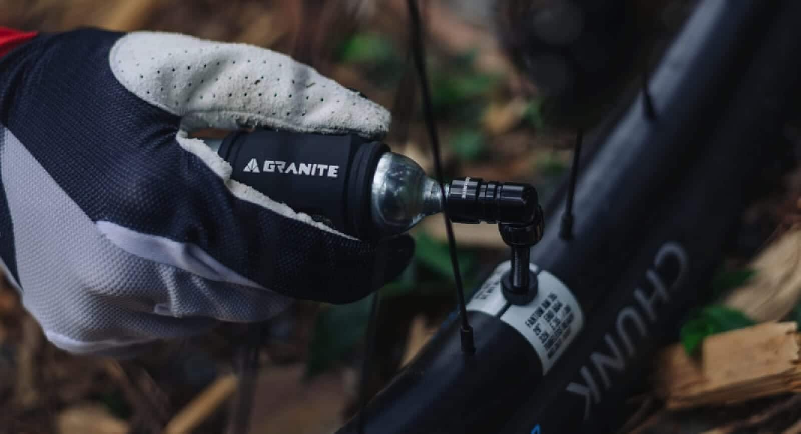 Gonfleur CO2 Granite Design Punk pour cartouche CO2 16g – Image 3