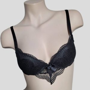 Soutien-gorge avec empiècement.