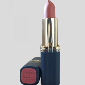 Rouge à lèvres L’Oréal Color Riche Naomi’s Délicate Rose.