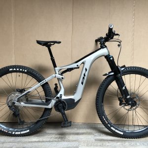 BH ATOM LYNX CARBON PRO 8.7 S ( OCCASION )