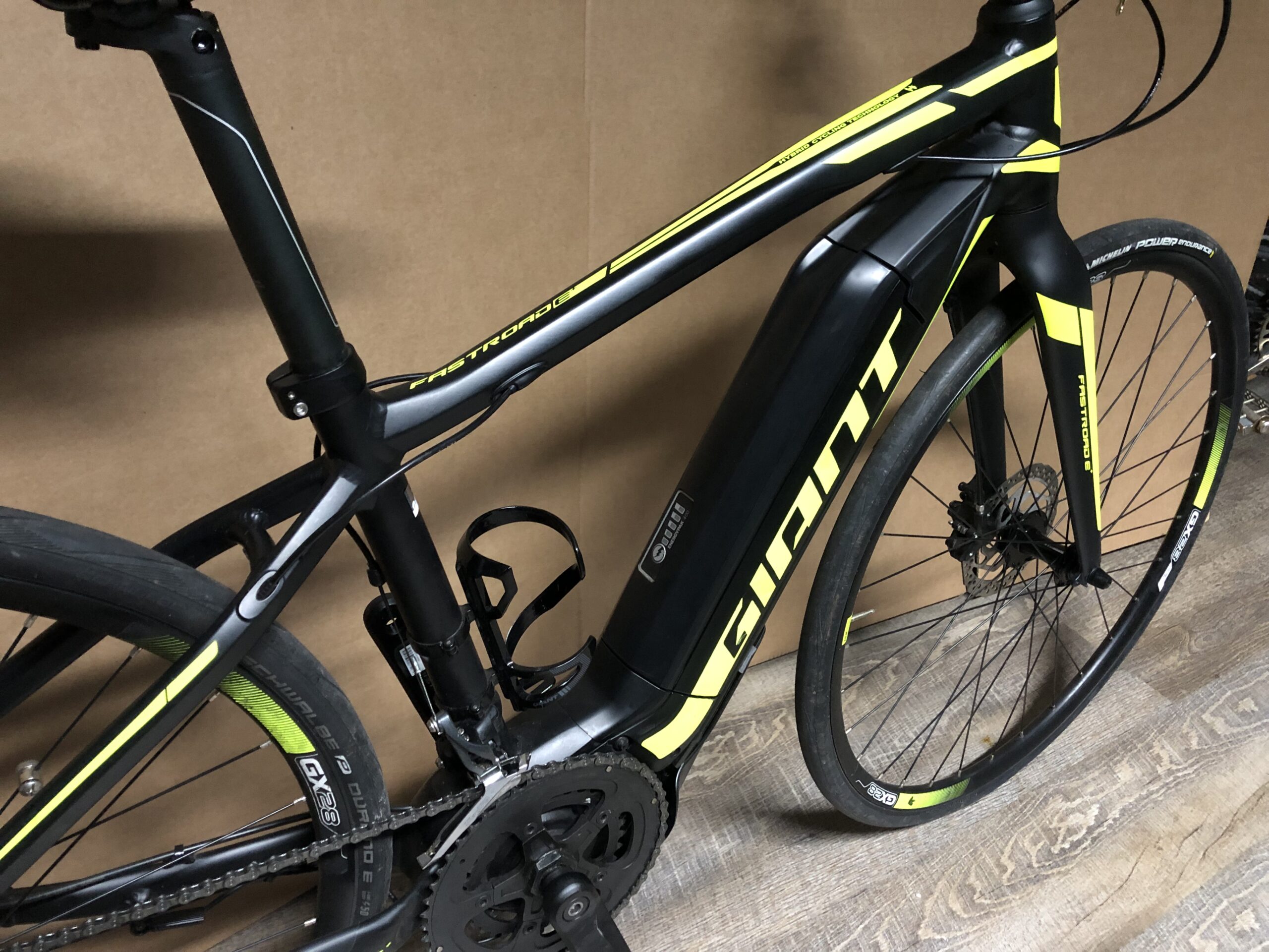 GIANT FastRoad E PLUS 2018 TAILLE S (OCCASION) – Image 3