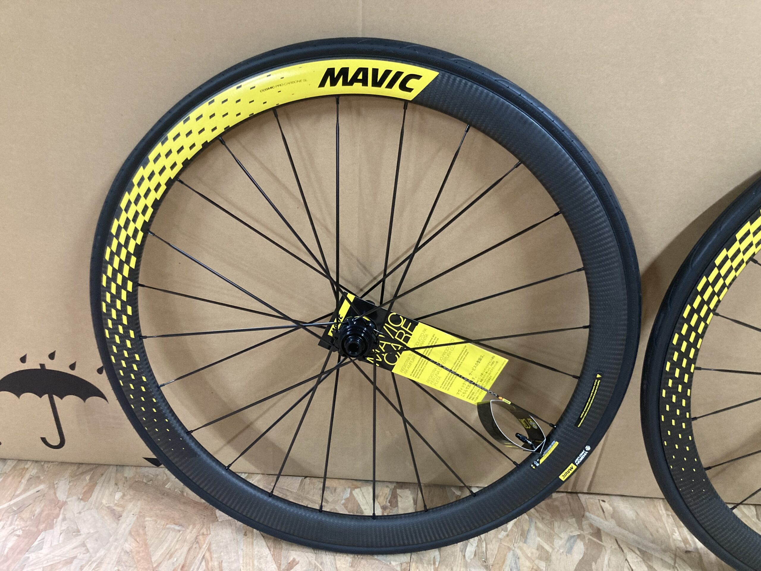 MAVIC COSMIC PRO CARBON UST DCL – Image 4