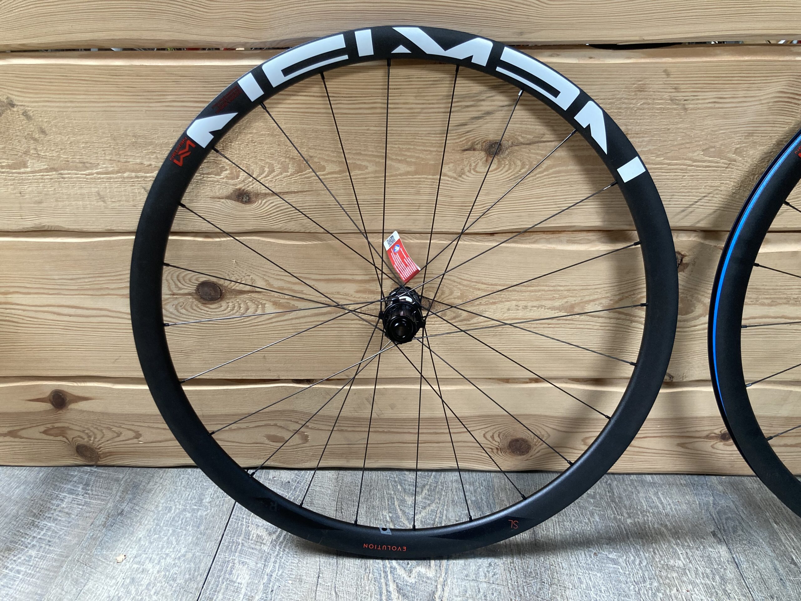 ROUES NEWMEN EVOLUTION SL – Image 3