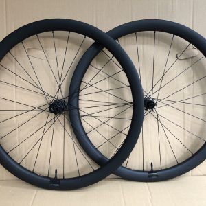 ROUES BMC by DT SWISS CRD-400 SL CARBON TUBELESS READY 40 MM