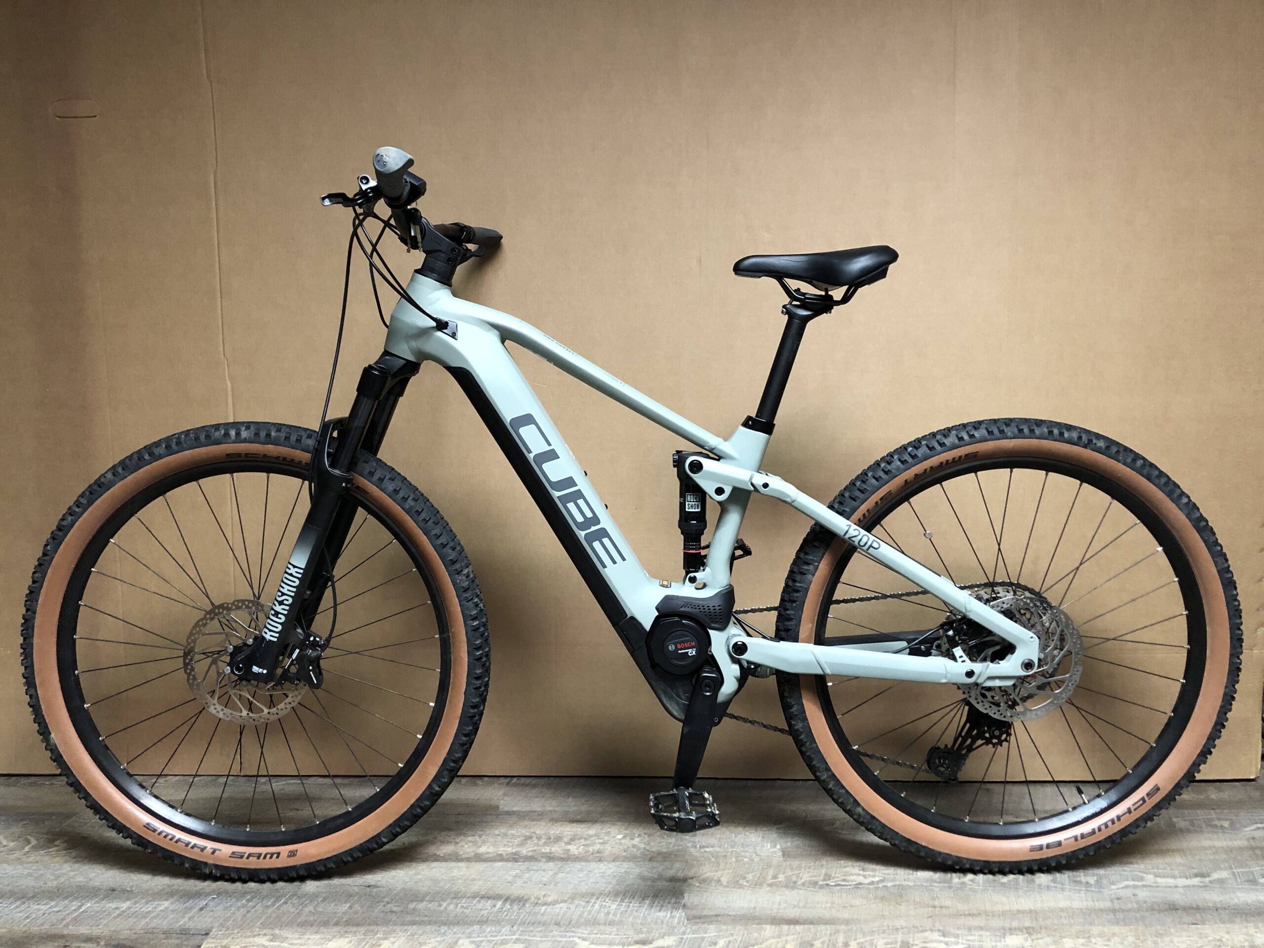 CUBE STEREO HYBRID 120 PRO 625 2022 M (OCCASION ) – Image 3