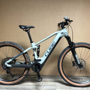 CUBE STEREO HYBRID 120 PRO 625 2022 M (OCCASION )